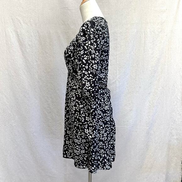 Topshop Austin Black Floral Mini Dress Bishop Sleeve Open‎ Back
 size 6 - Picture 4 of 16